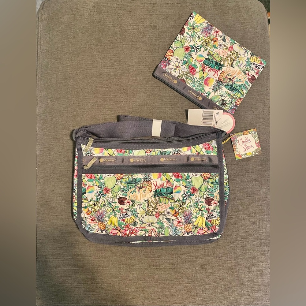 NWT- Authentic Lesportsac Deluxe Everyday bag- **Limited Edition**